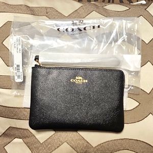 NWT Authenic Black Coach Wrislet
